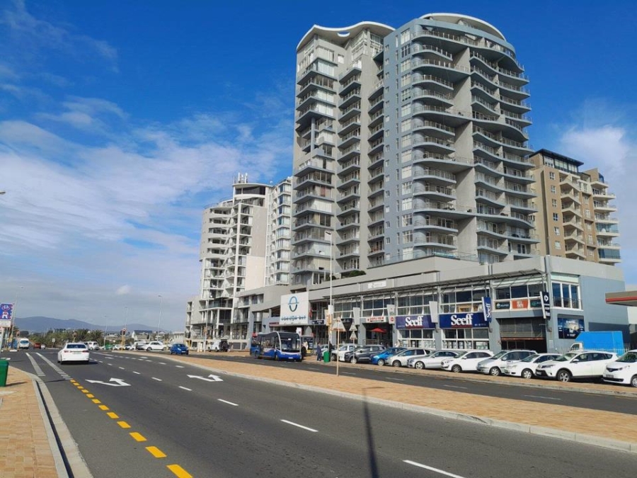 2 Bedroom Property for Sale in Waves Edge Western Cape